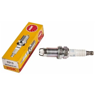 Свеча зажигания NGK BKR6EKUC